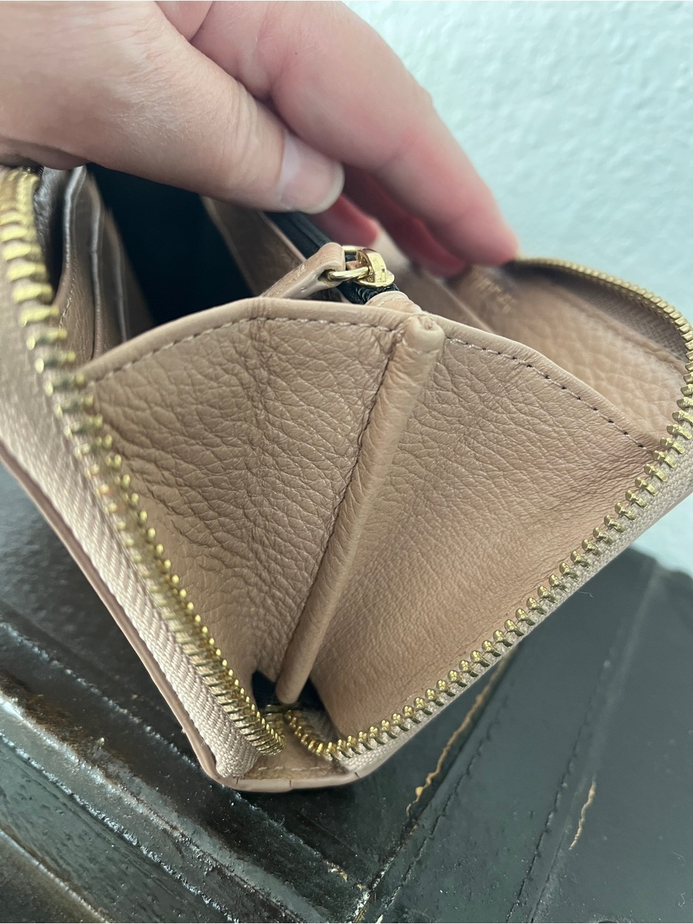 Love Moschino Nude Pink Logo Medallion Wallet - Picture 5 of 10